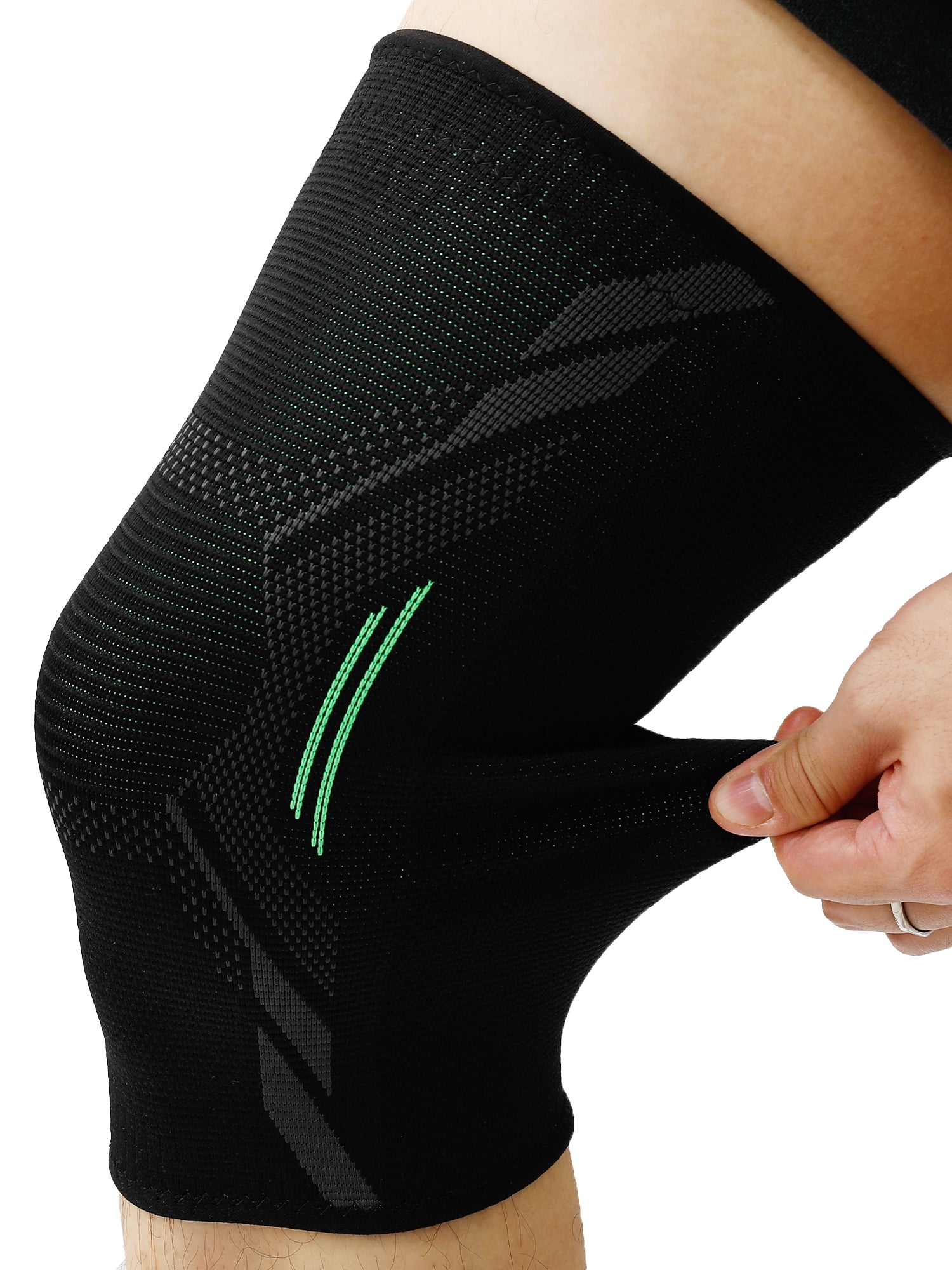 Strauss Sports knee caps - stylish black and green design