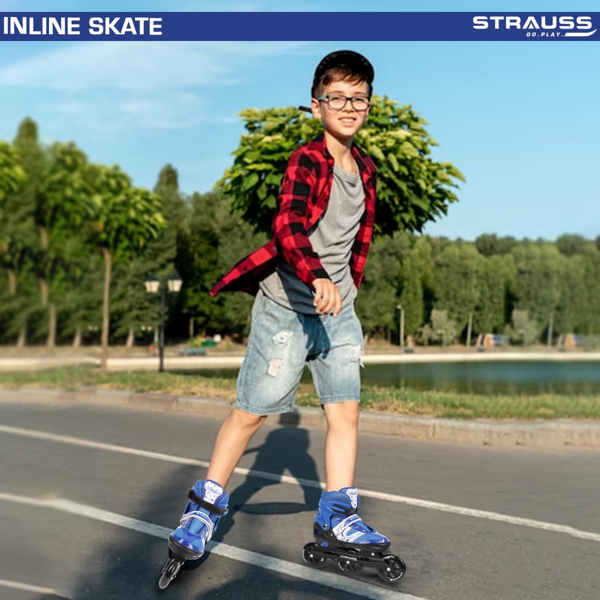 STRAUSS inline skates - kids skating at the playground