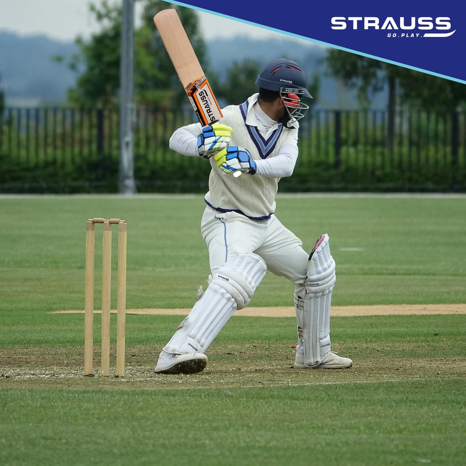 Strauss Kashmir Willow Cricket Kit - includes comprehensive protection gear